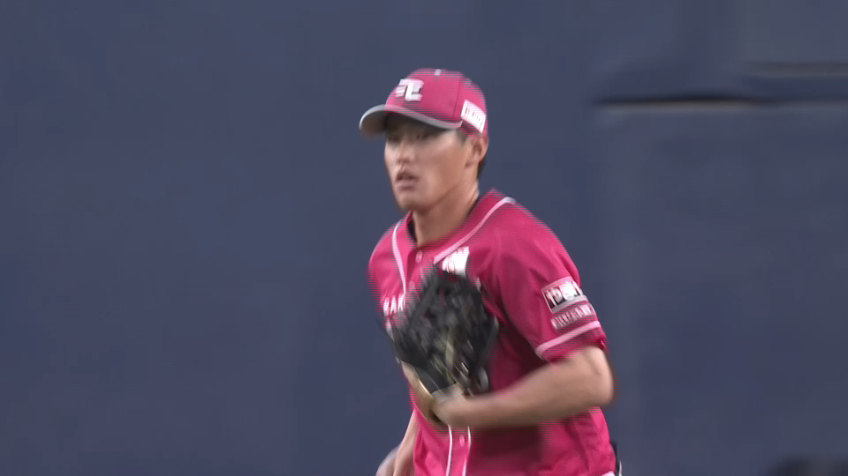 6回裏・E辰己涼介 好守!! 流石の守備範囲でナイスキャッチ!!