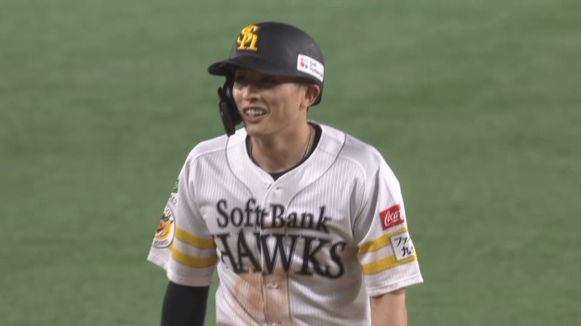 1回裏・H周東佑京 俊足を生かし今季30個目の盗塁を決める!!