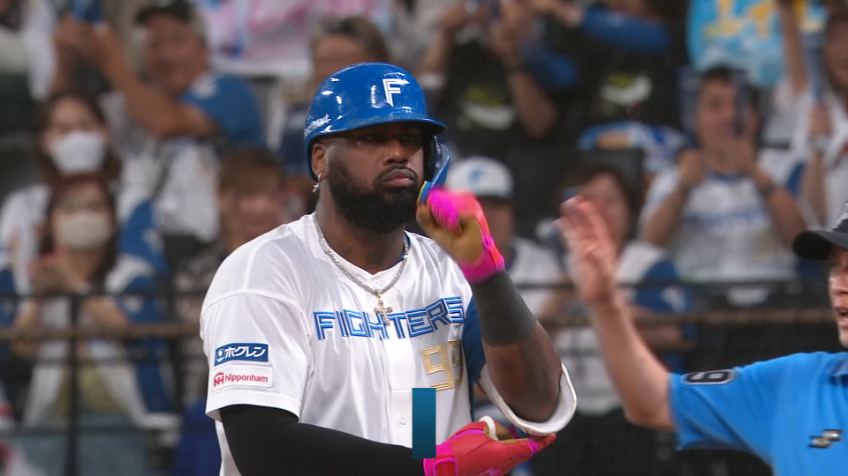 3回裏・Fレイエス 2アウト満塁から逆転タイムリーヒット!!