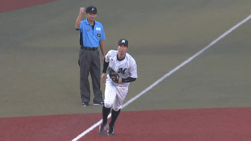 3回表・M上田希由翔 サード頭上への打球をジャンピングキャッチ!!