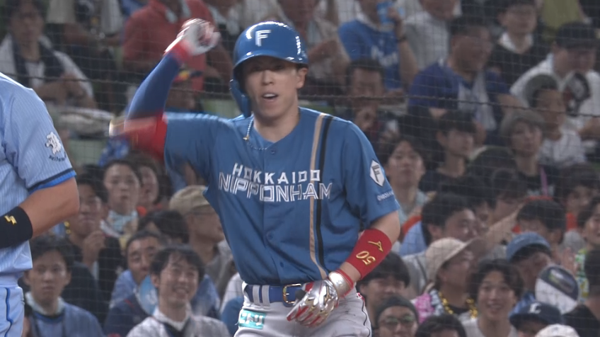 3回表・F五十幡亮汰 ライトへの先制タイムリー3ベースヒット!!
