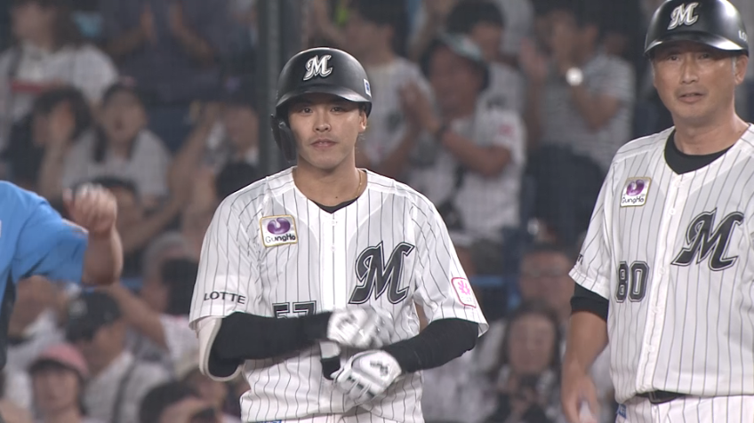 6回裏・M小川龍成 繋いで勝ち越しに成功!! レフト前へのタイムリーヒット!!