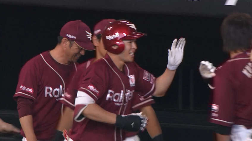 11回表・E中島大輔 均衡を破るソロホームランを放つ!!