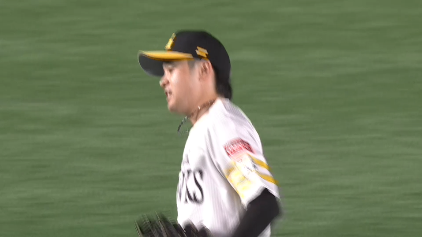 4回表・H川瀬晃 ジャンプ1番!! 気迫のプレーでピンチを救う!!