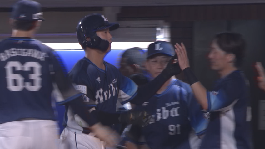 5回表・L平沼翔太 チャンスの場面で犠牲フライを放ち先制!!