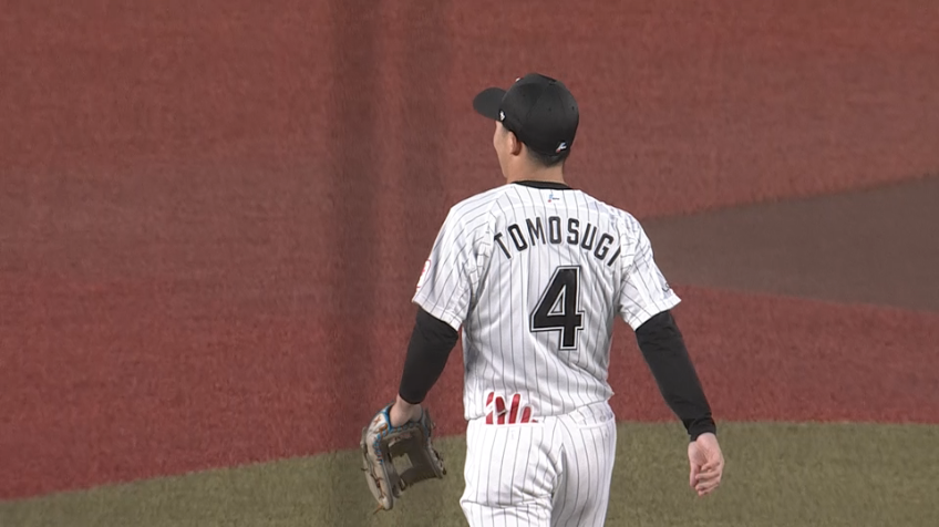 1回表・M友杉篤輝 難しいバウンドのゴロを捌いてアウトにする!!