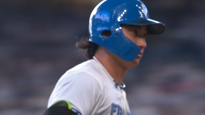 6回裏・F淺間大基 逆方向への3ランホームラン!!