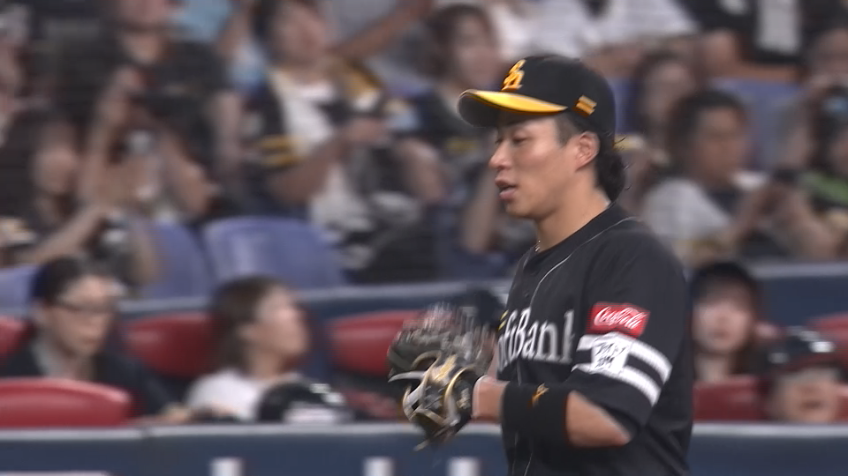 8回裏・H野村勇 好プレー!! 逆シングルで好捕からのジャンピングスロー!!