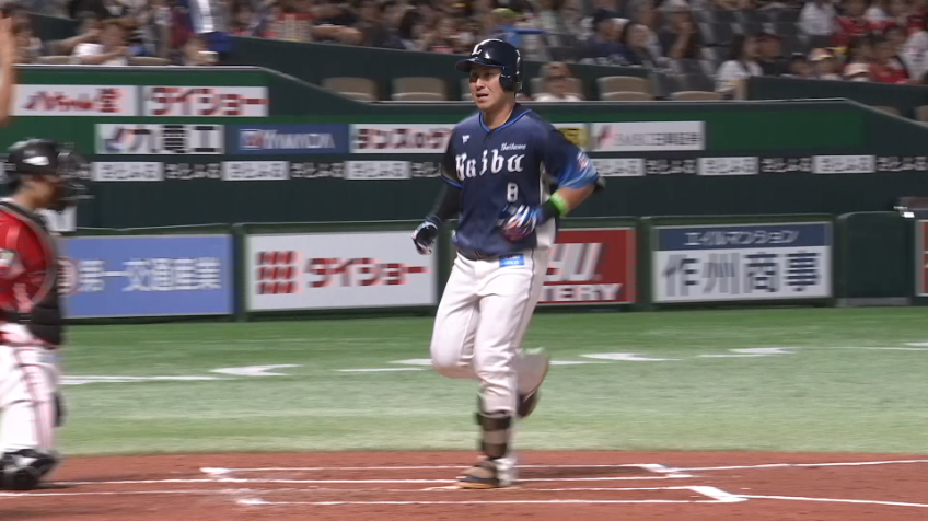 2回表・L渡部聖弥 ライトポール際に飛び込んだ第10号先制HR!!