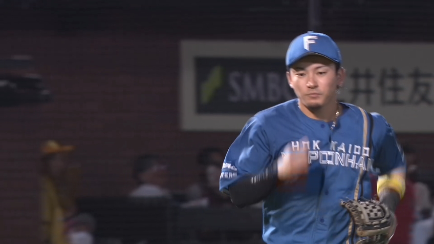 5回裏・F水野達稀 軽快な守備で魅せる!!