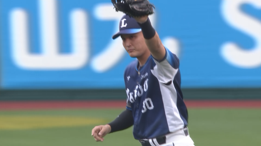 1回裏・L元山飛優 素早く反応してダブルプレー!!