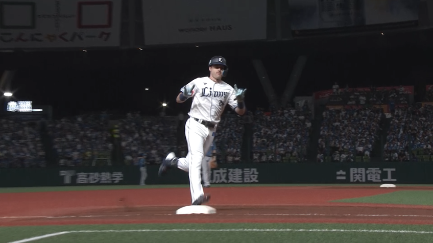 7回裏・Lネビン 確信歩き!! 左中間スタンドへの3ランHRで逆転!!