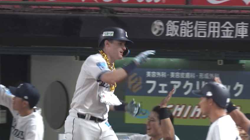 2回裏・Lネビン 2試合連発となる第21号ソロホームランで先制に成功!!
