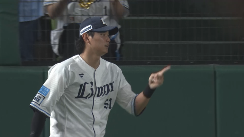 2回表・L西川愛也 左中間へ落ちそうな打球を俊足活かしランニングキャッチ!!