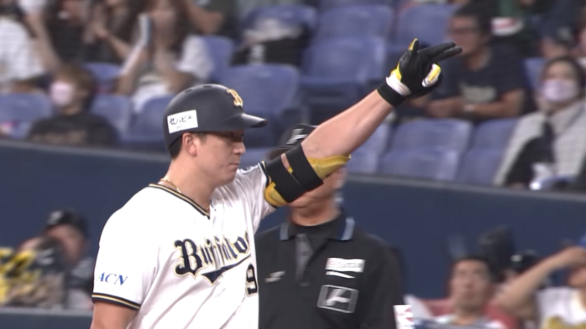 1回裏・B杉本裕太郎 貴重な追加点となるセンターへのタイムリーヒット!!