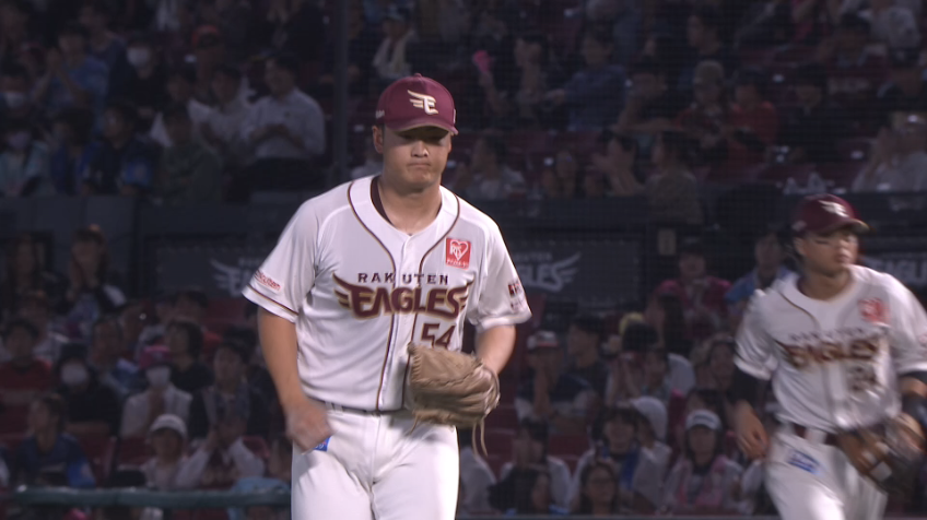 9回表・E日當直喜 3者凡退で流れを作りプロ初勝利!!