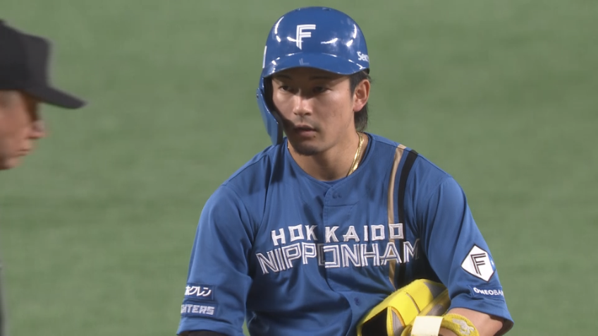 5回表・F水野達稀 ライトへのタイムリー2ベースでチーム2桁安打!!