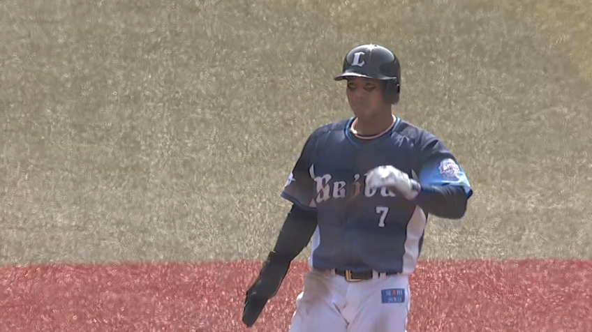 1回表・L桑原将志 プロ野球史上252人目の通算100盗塁を決める!!
