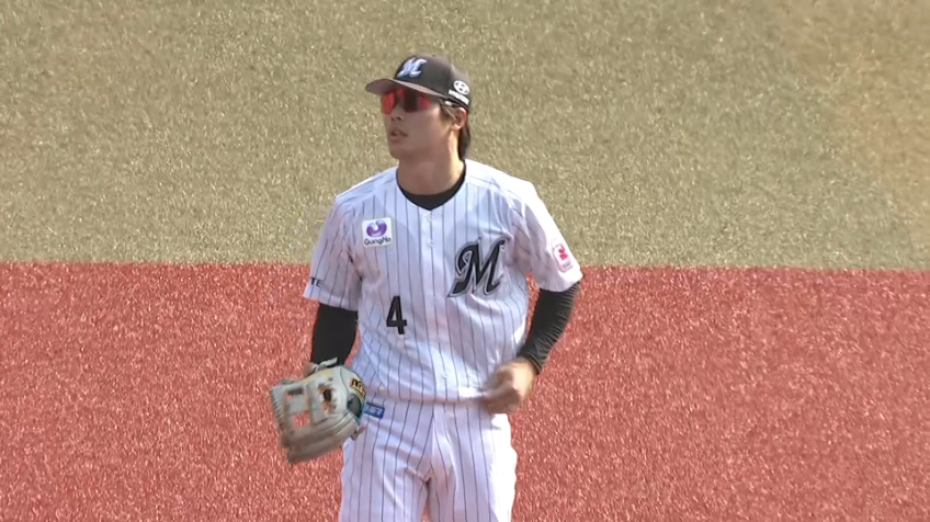 4回表・M友杉篤輝 抜けそうな打球をダイビングキャッチからの好送球でアウトに!!