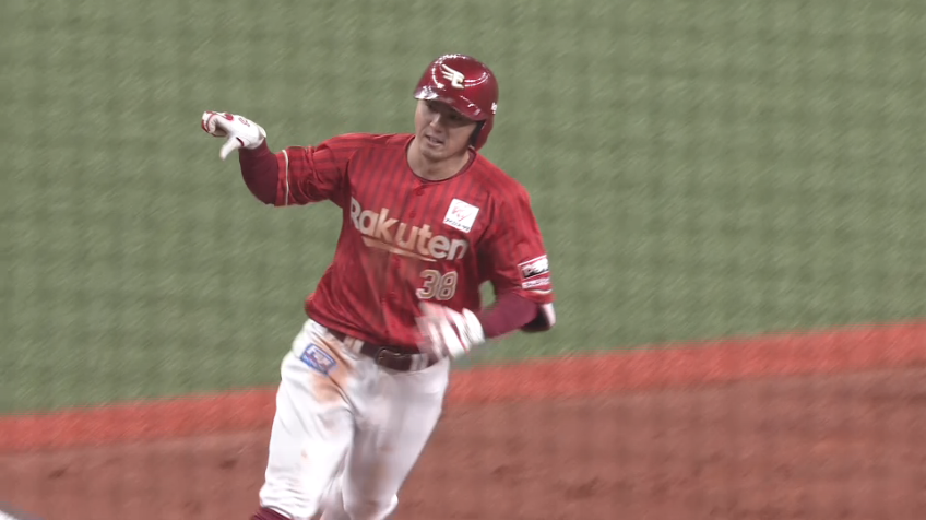 5回表・E佐藤直樹 バックスクリーンへの移籍後初HRで点差を縮める!!