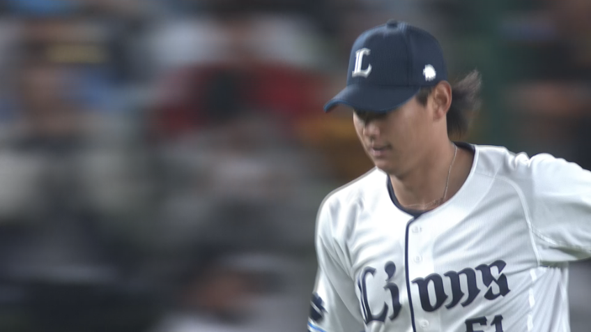 2回表・L西川愛也 ライナー性の難しい打球をキャッチするファインプレー!!