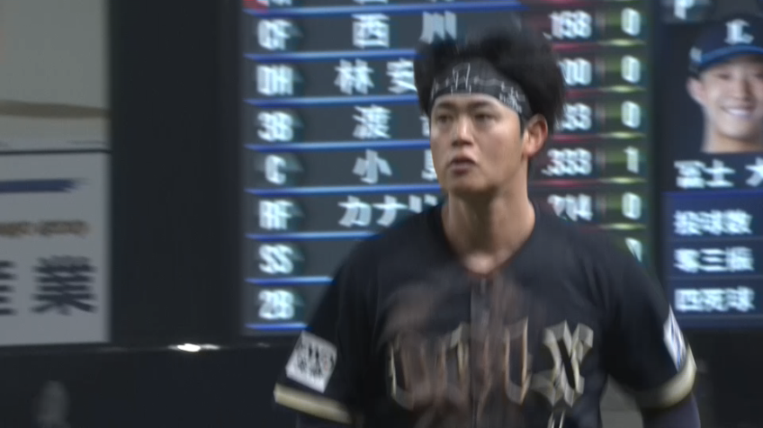 8回裏・B太田椋 ファーストライナーをダイビングキャッチ!!