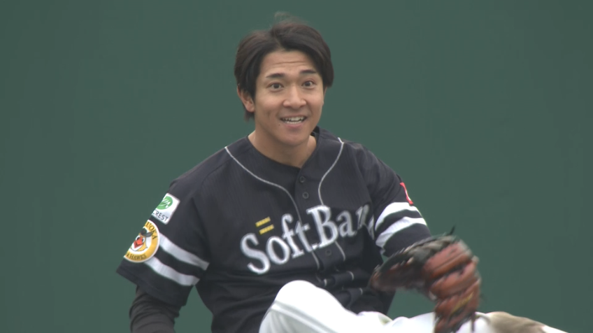 5回裏・H柳町達 ダイビングキャッチで魅せる!!