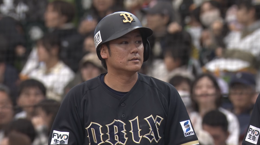 5回表・B大城滉二 ライトへの2点タイムリーで逆転に成功!!