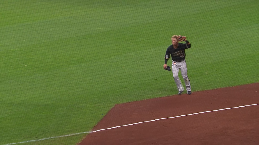 8回裏・B杉澤龍 飛び込んでナイスキャッチ!!