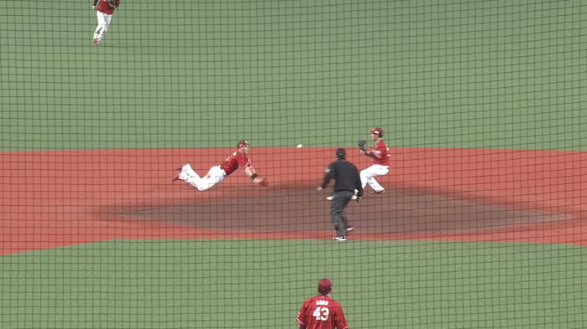 11回裏・E村林一輝 チームを救うダイビングキャッチ!!