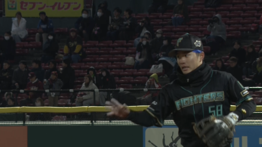 8回裏・F奈良間大己 ライト前に抜けさせない広い守備範囲!!