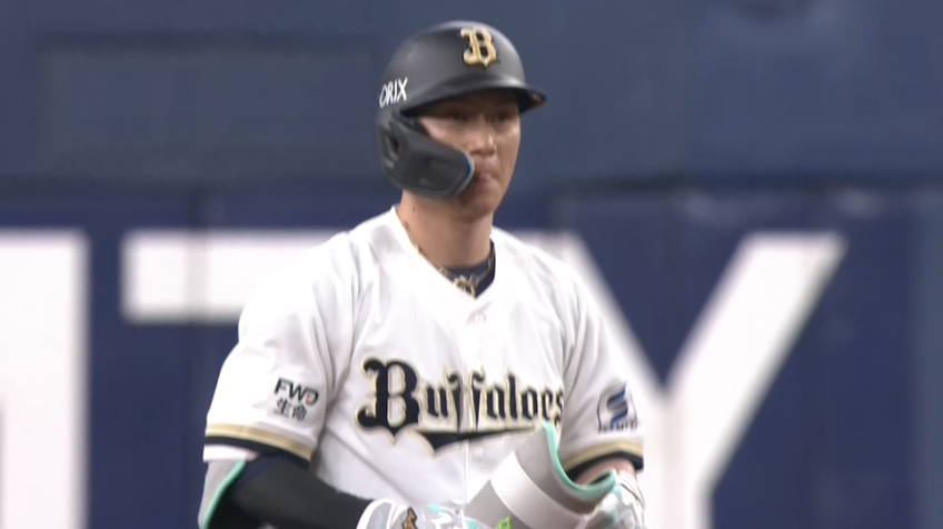 1回裏・B西川龍馬 先制タイムリー2ベース!!