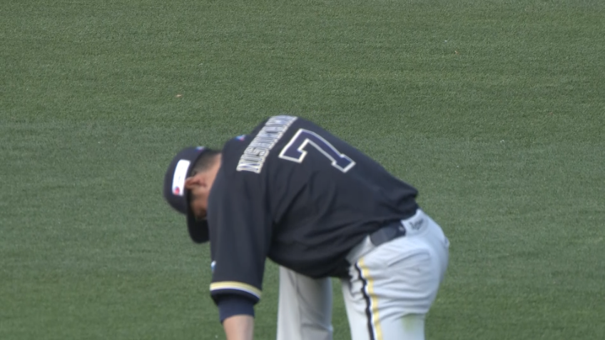 7回裏・B西川龍馬 レフト前へ落ちるかという打球をスライディングキャッチ!!