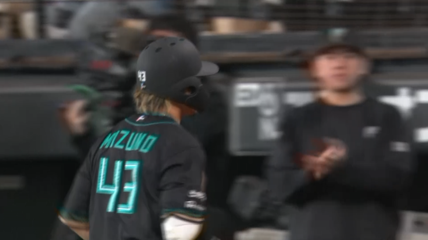 3回裏・F水野達稀 レフトへの犠牲フライで勝ち越し!!