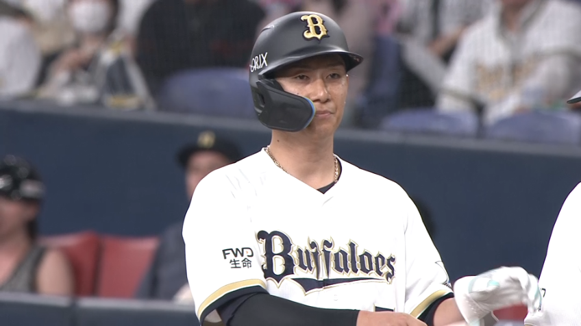 3回裏・B西川龍馬 フォークボールを上手く運び追加点!!