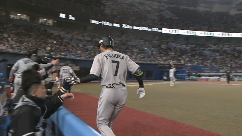 3回裏・M藤岡裕大 レフトへの犠牲フライで勝ち越し!!