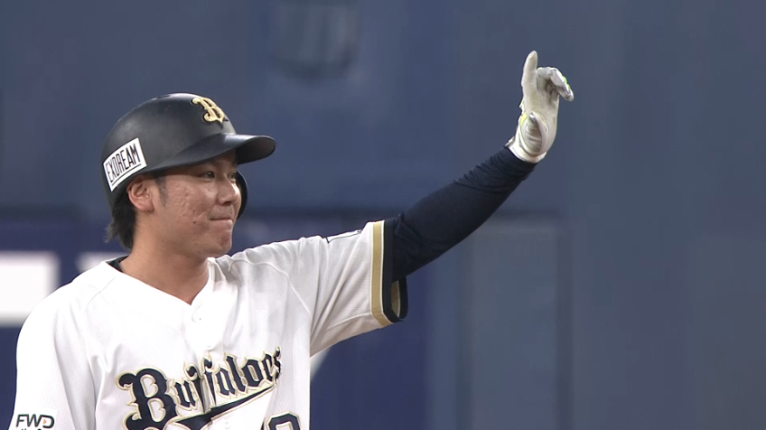 4回裏・B大城滉二 三遊間を抜けるタイムリーヒット!!