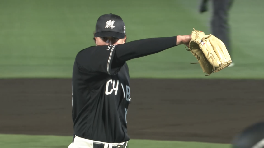 8回裏・Mロング 1イニングをきっちり3者凡退に抑える!!