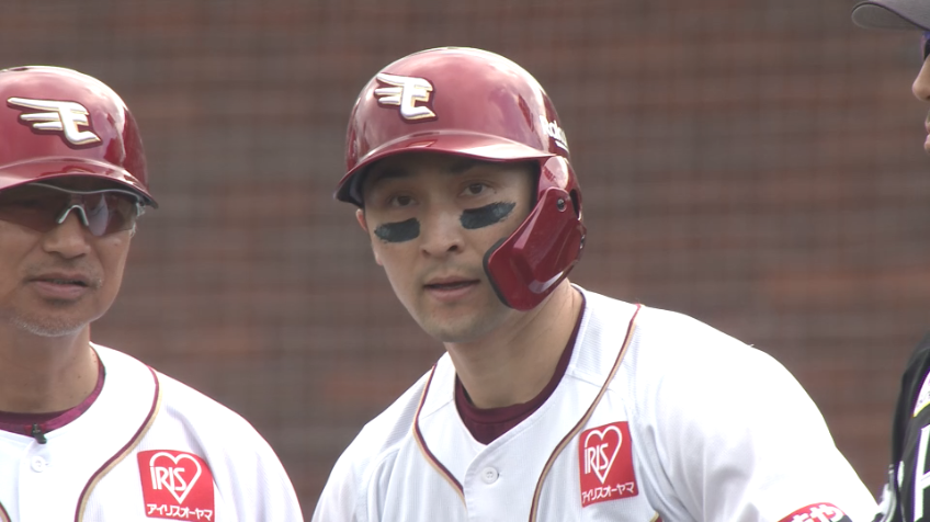4回裏・E伊藤光 移籍後初ヒットを記録!!
