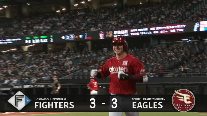 6回表・E伊藤裕季也 レフトスタンドへ今季第2号特大ソロホームランを放つ!!