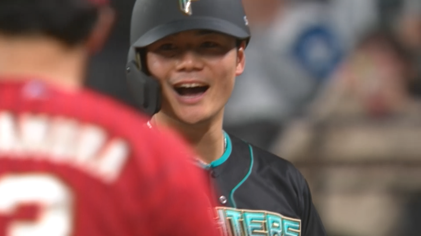 8回裏・F清宮幸太郎 ライトへ同点タイムリーヒットを放ちすぐさま追いつく!!