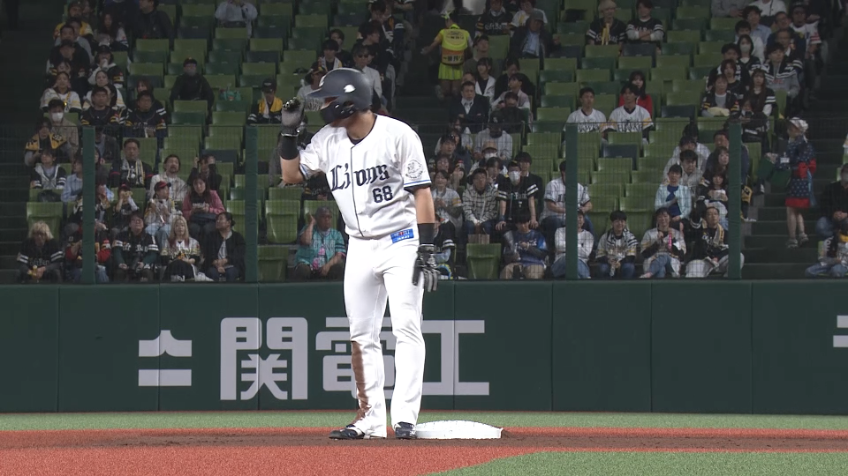 2回裏・L岸潤一郎 相手の隙をついて盗塁成功!!