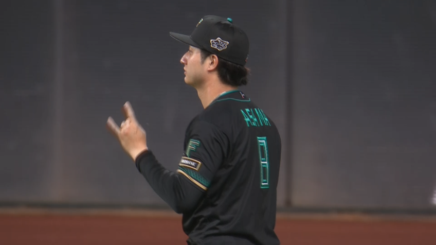 5回表・F淺間大基 今度はダイビングキャッチ!!