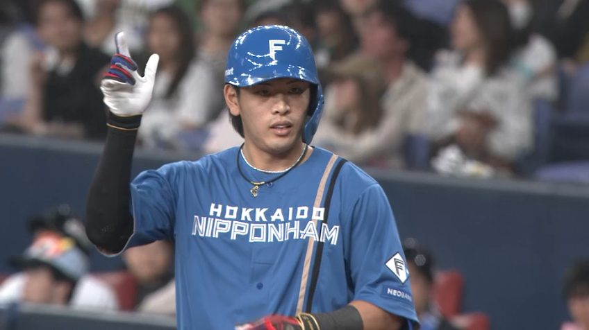 8回表・F野村佑希 ライト前へしぶとくタイムリーを放ち2点を返す!!