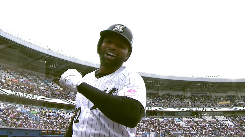 4回裏・Mポランコ ライトポール直撃の同点HR!!