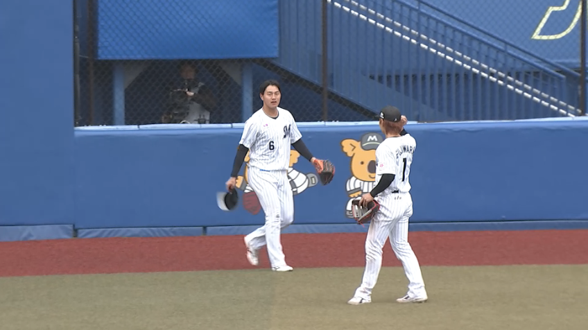 5回表・M西川史礁 ジャンピングキャッチの好プレー!!