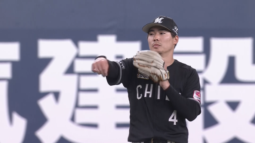 2回裏・M友杉篤輝 三遊間への深い当たりをアウトに!!
