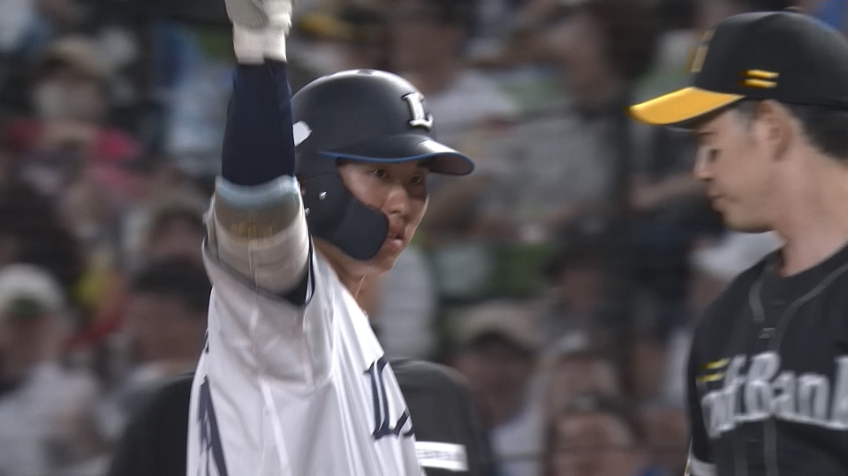 1回裏・L小島大河 ライト前に運んで3点目を奪う!!