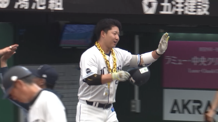 2回裏・L古賀悠斗 今季第1号の先制3ランホームラン!!