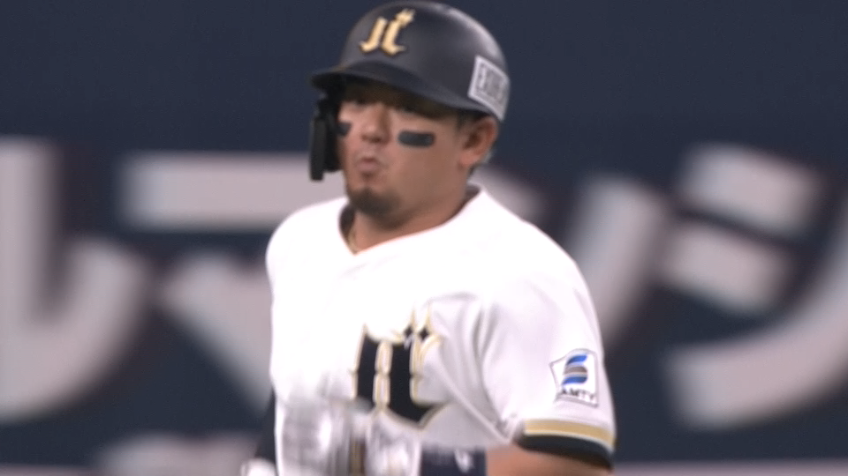 4回裏・B森友哉 ライトへの逆転2ランホームラン!!